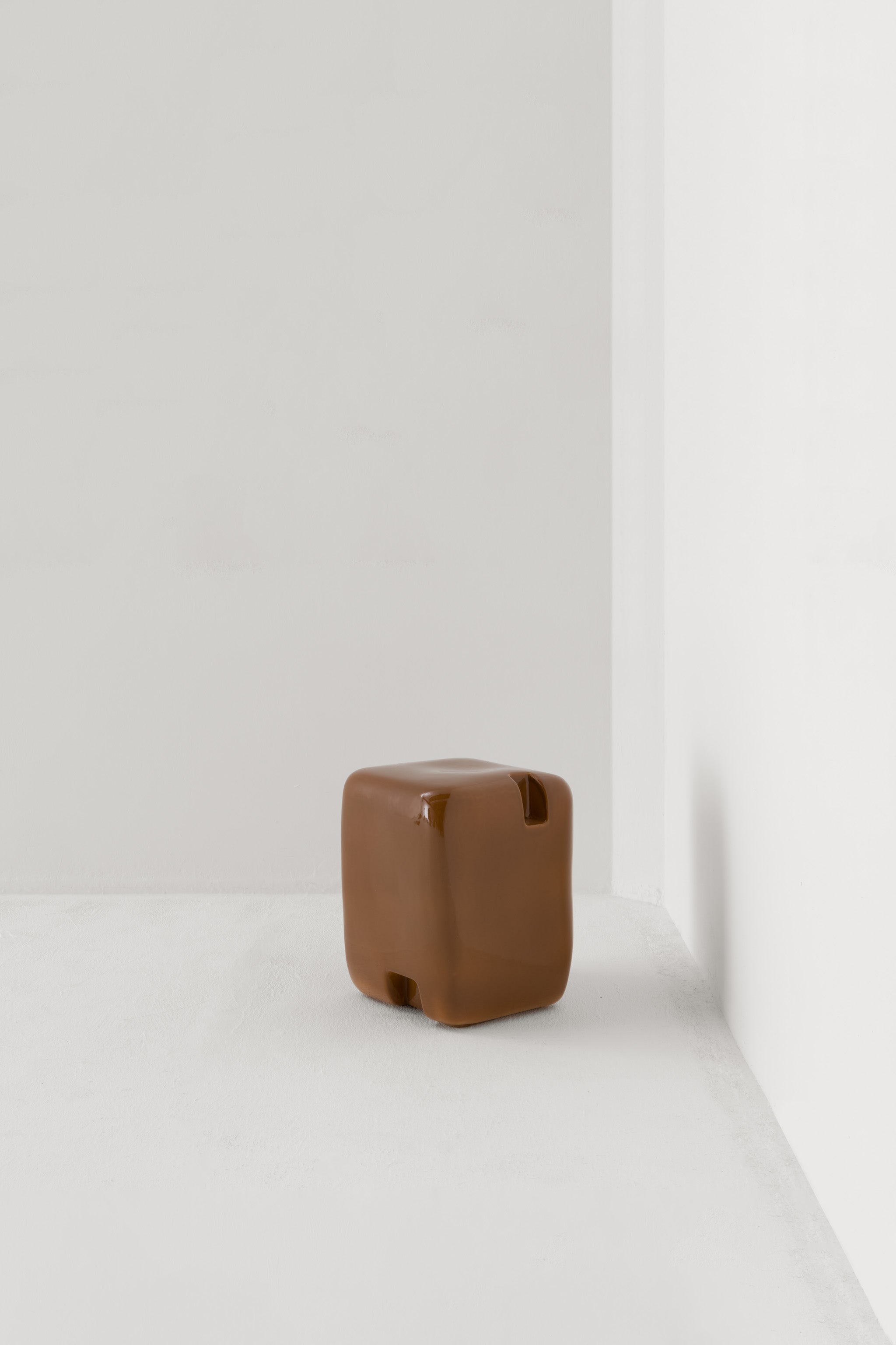 Cobble Tall Side Table & Stool