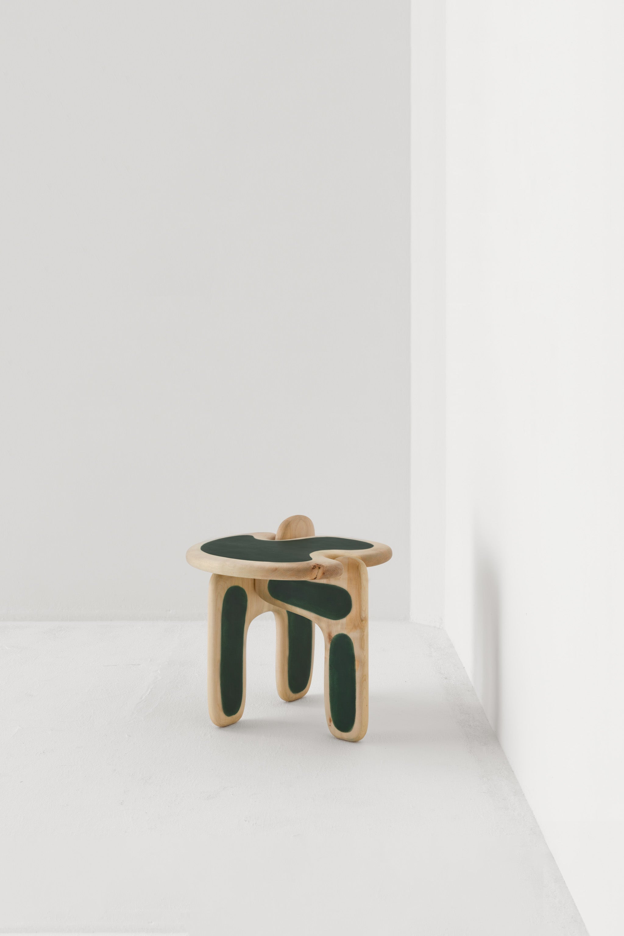 Palette Side Table / Sycamore