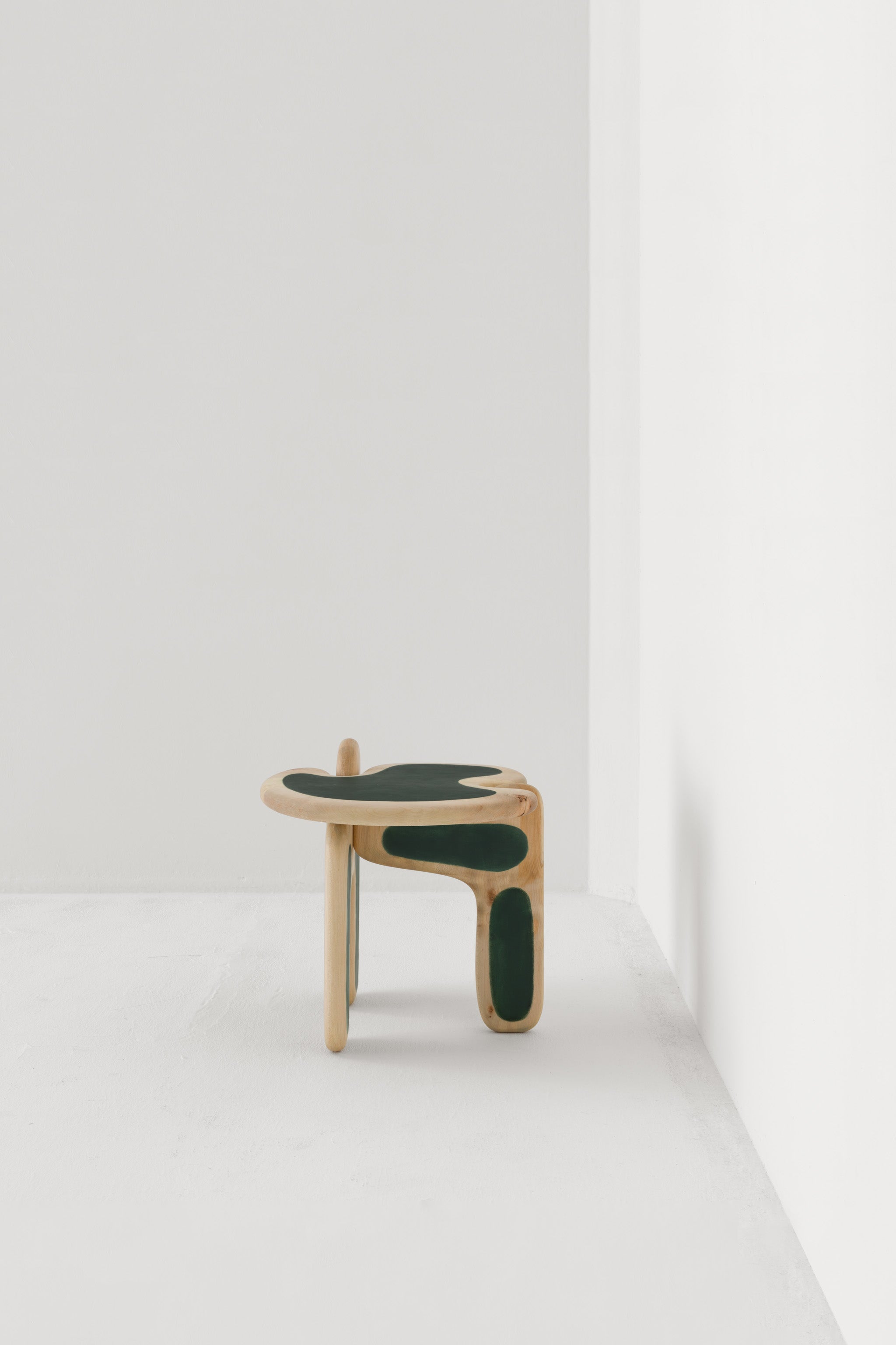 Palette Side Table / Sycamore